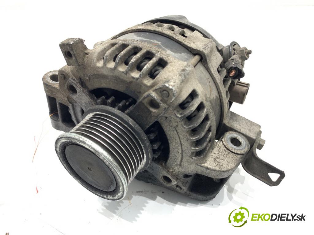 TOYOTA AVENSIS T25 sedan 2007 93 kW 2.0 D-4D (ADT250_) 1998 Alternátor 104210-4521 (Alternátor)