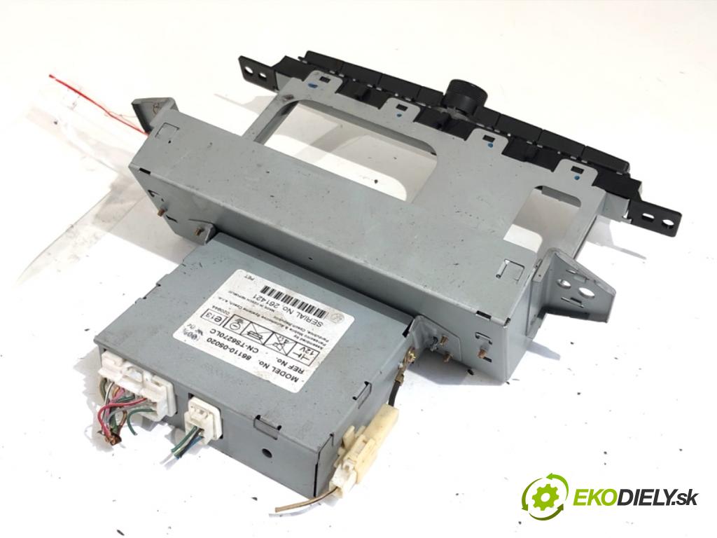 TOYOTA AVENSIS T25 sedan 2004 95 kW 1.8 (ZZT251_) 1794 Dislpej 86110-05020 (Prístrojová doska)