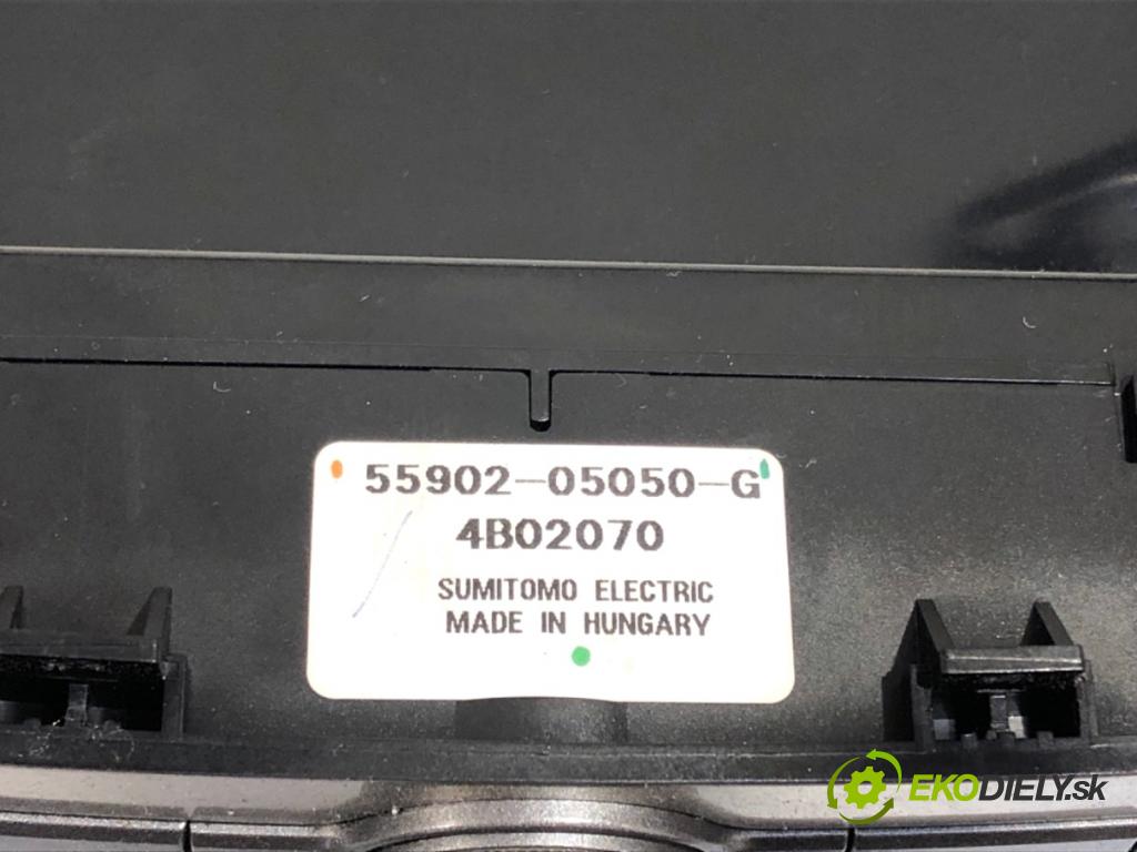 TOYOTA AVENSIS T25 sedan 2004 95 kW 1.8 (ZZT251_) 1794 RADIO 86120-05080 (Audio zariadenie)