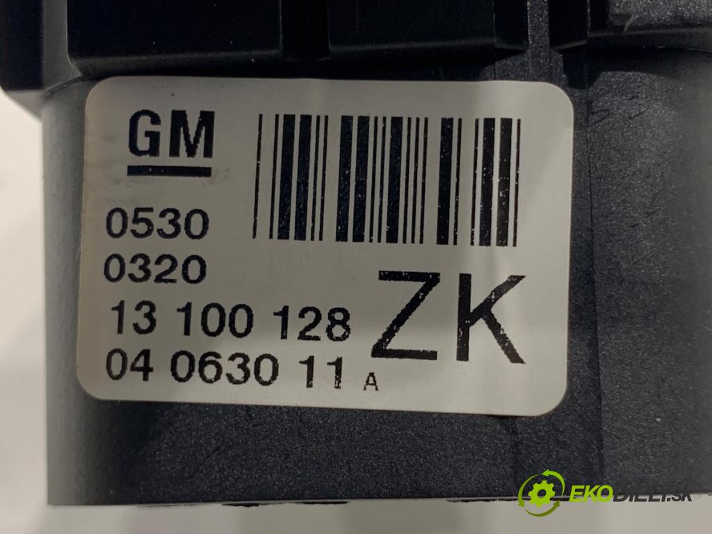 OPEL ASTRA H liftback 2010 85 kW 1.6 (L48) 1598 spínač světel 13100128
