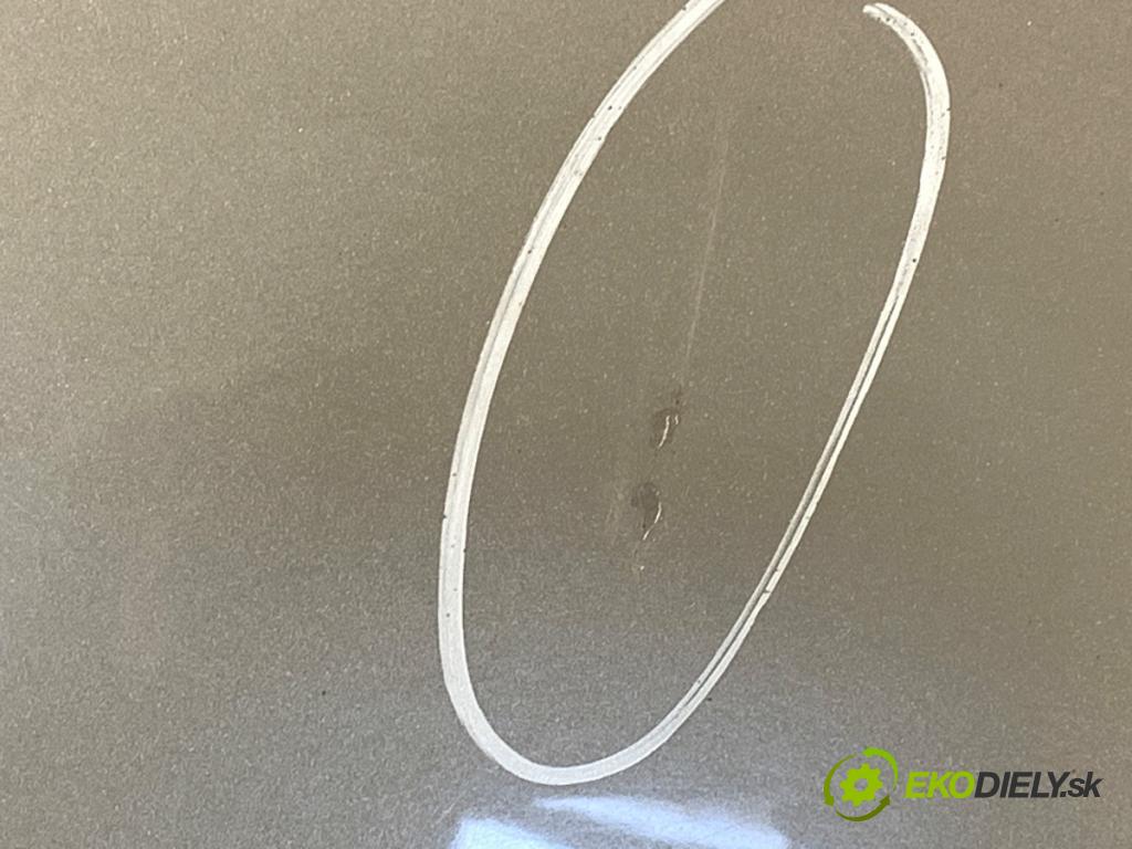 OPEL ASTRA H liftback 2010 85 kW 1.6 (L48) 1598 kapota  (Kapota)