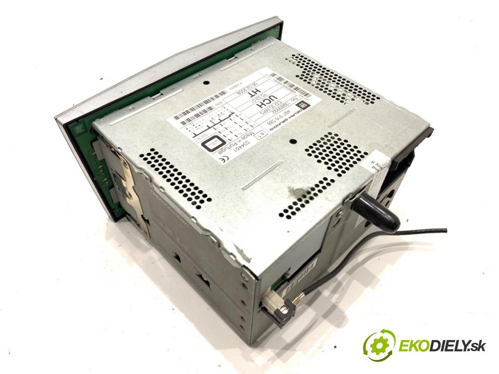 OPEL ASTRA H liftback 2010 85 kW 1.6 (L48) 1598 RADIO 13289932 (Audio zariadenie)