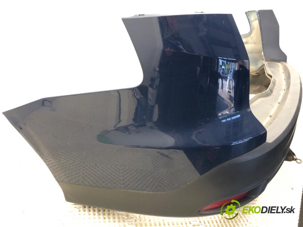 FORD FOCUS III Kombi 2018 70 kW 1.5 TDCi 1499 nárazník zadní část  (Klika dveří ostatní)