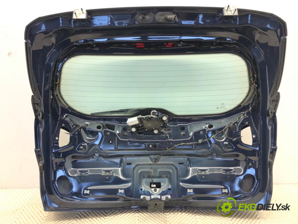 FORD FOCUS III Kombi 2018 70 kW 1.5 TDCi 1499 kapota zadní část
