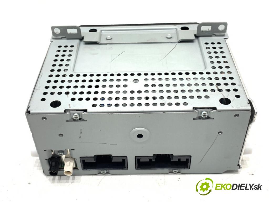 FORD FOCUS III Kombi 2018 70 kW 1.5 TDCi 1499 RADIO F1BT-18C815-GP (Audio zariadenie)