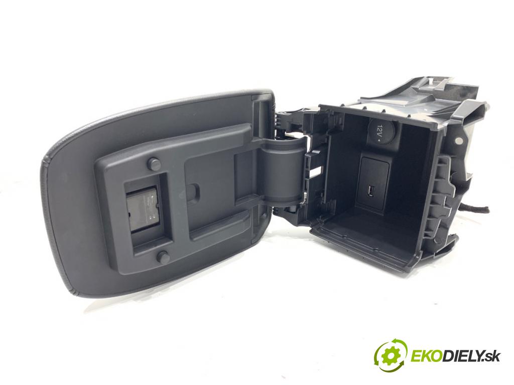 FORD FOCUS III Kombi 2018 70 kW 1.5 TDCi 1499 Lakťová opierka 1427435XCB (Lakťová opierka)