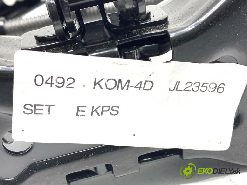 FORD FOCUS III Kombi 2018 70 kW 1.5 TDCi 1499 ZVEDÁK: - mechanismus F1EC17080AA