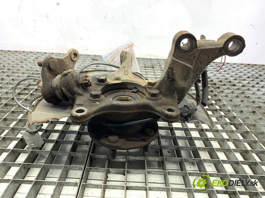 TOYOTA AURIS II Kombi 2014 97 kW 1.6 (ZRE185_) 1598 náboj ľavy predný