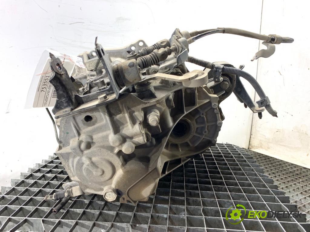 TOYOTA AURIS II Kombi 2014 97 kW 1.6 (ZRE185_) 1598 Prevodovka  (Prevodovka)