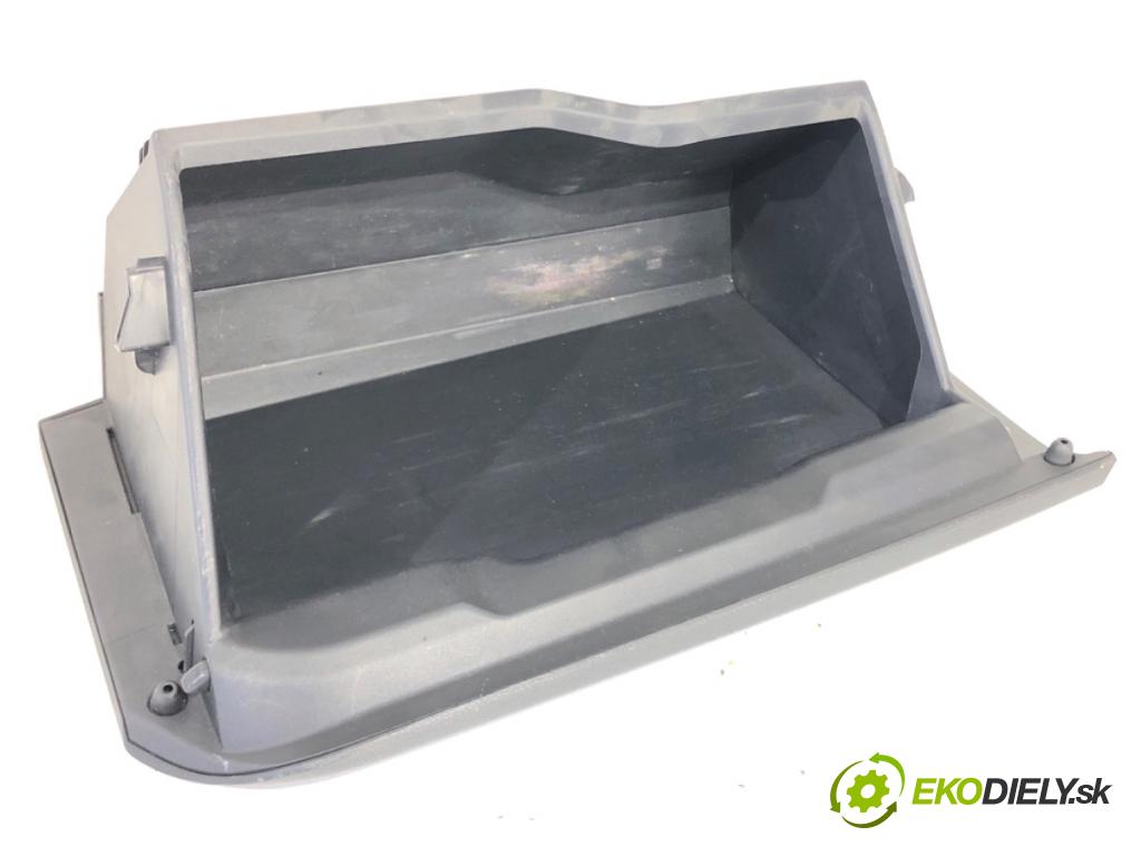 TOYOTA AURIS II Kombi 2014 97 kW 1.6 (ZRE185_) 1598 Priehradka, kastlík spolujazdca 55550-02290 (Priehradka (kastlík))