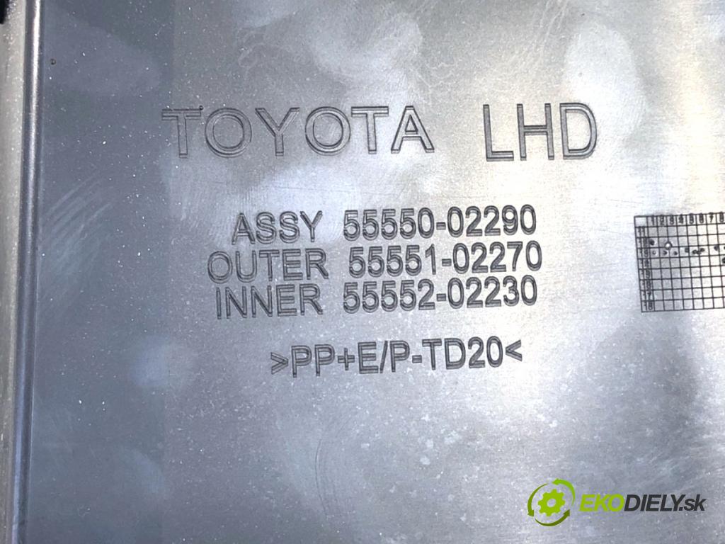 TOYOTA AURIS II Kombi 2014 97 kW 1.6 (ZRE185_) 1598 Priehradka, kastlík spolujazdca 55550-02290 (Priehradka (kastlík))