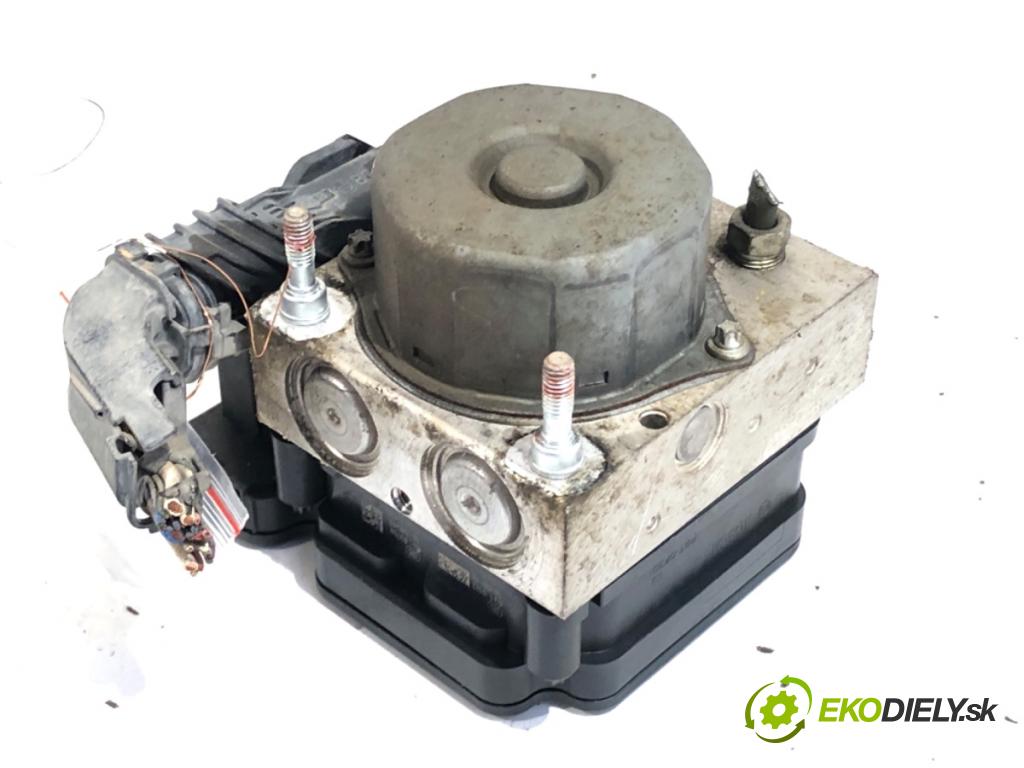 TOYOTA AURIS II Kombi 2014 97 kW 1.6 (ZRE185_) 1598 pumpa ABS 44540-02470 (Pumpa ABS)