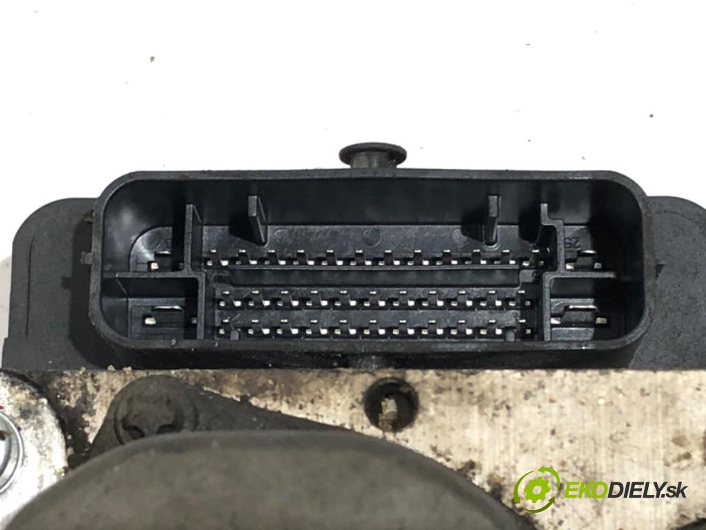 TOYOTA AURIS II Kombi 2014 97 kW 1.6 (ZRE185_) 1598 pumpa ABS 44540-02470 (Pumpa ABS)