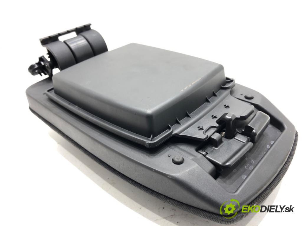 TOYOTA AURIS II Kombi 2014 97 kW 1.6 (ZRE185_) 1598 loketní opěrka  (Loketní opěrka)