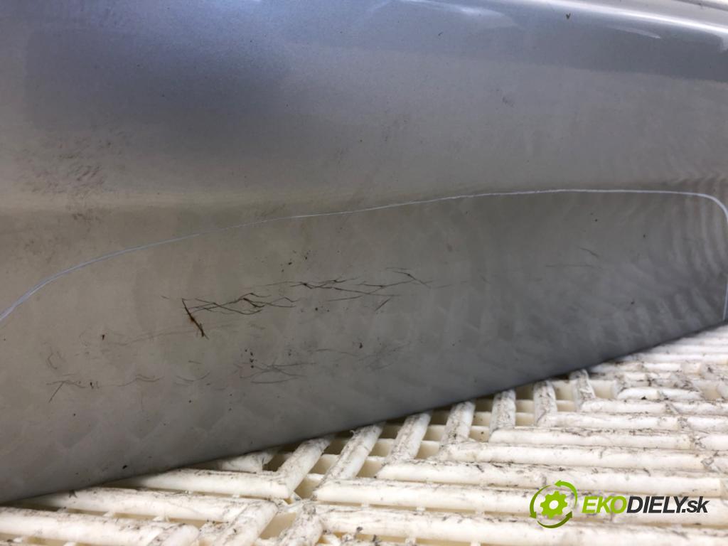 TOYOTA AURIS II Kombi 2014 97 kW 1.6 (ZRE185_) 1598 kapota zad 1F7