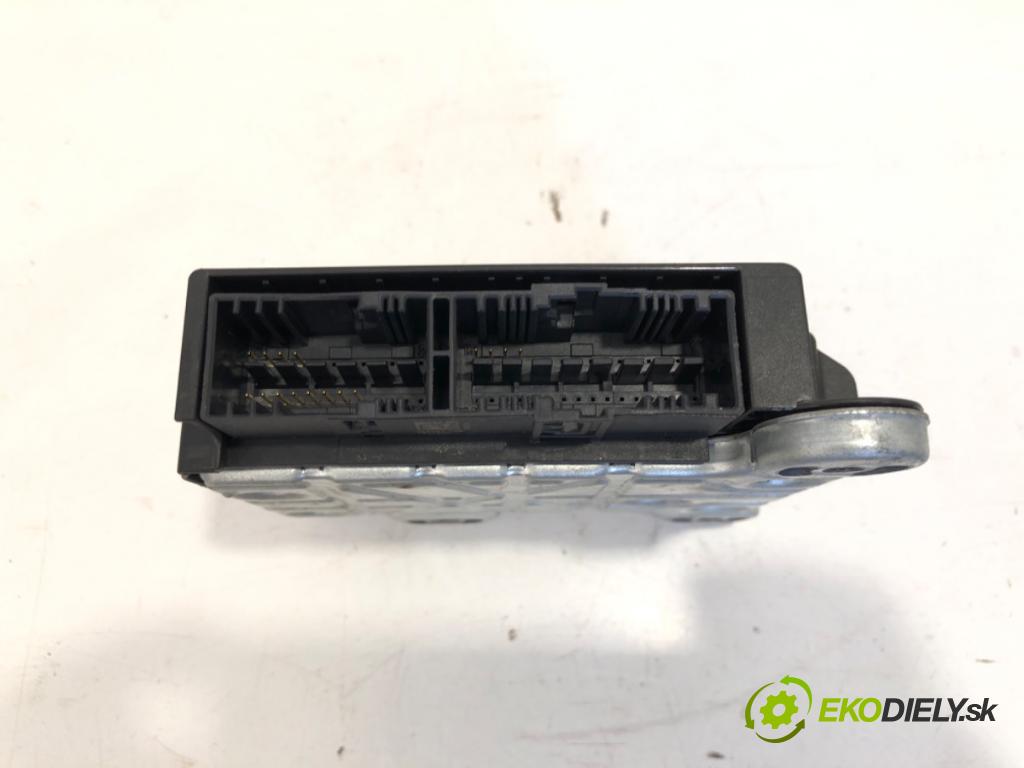 IVECO DAILY VI Autobus 2017 115 kW 50C16 2287 senzor airbag 5801460860 (Snímač)