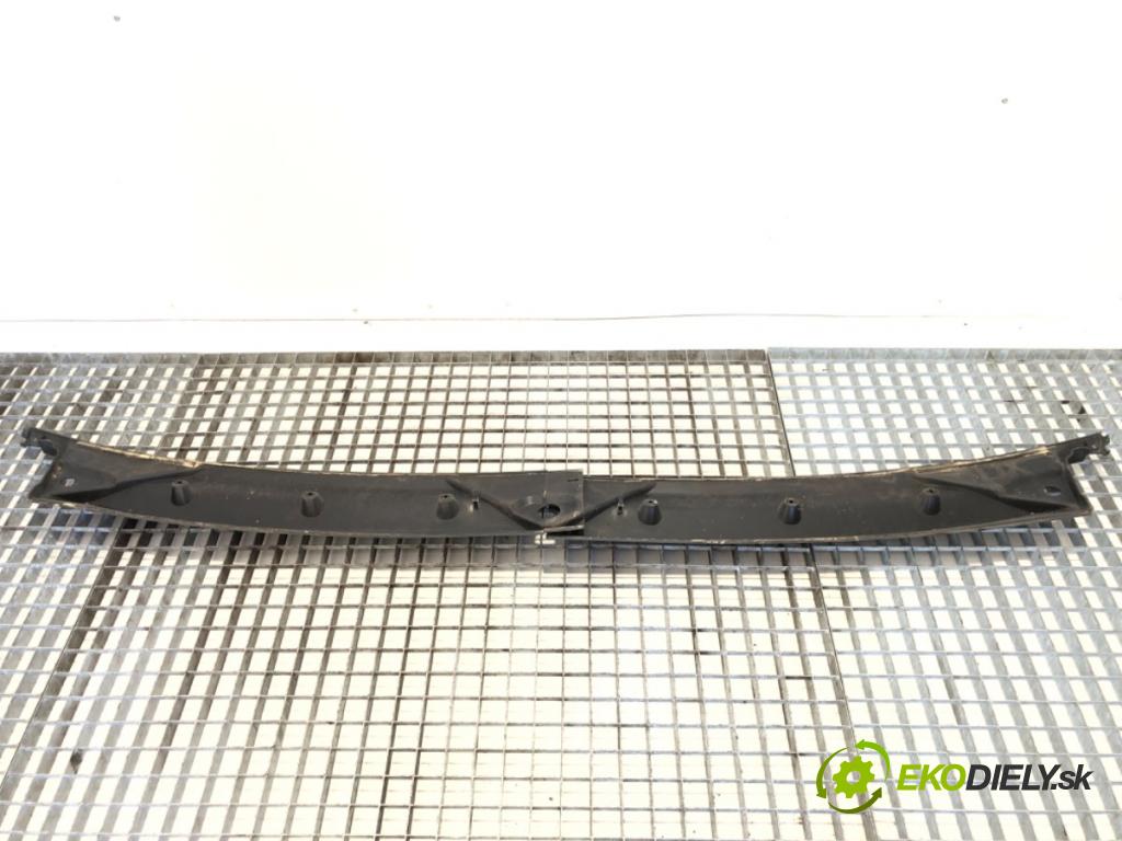 IVECO DAILY VI Autobus 2017 115 kW 50C16 2287 Torpédo, plast pod čelné okno 5801918265 (Torpédo (plast pod čelným sklom))