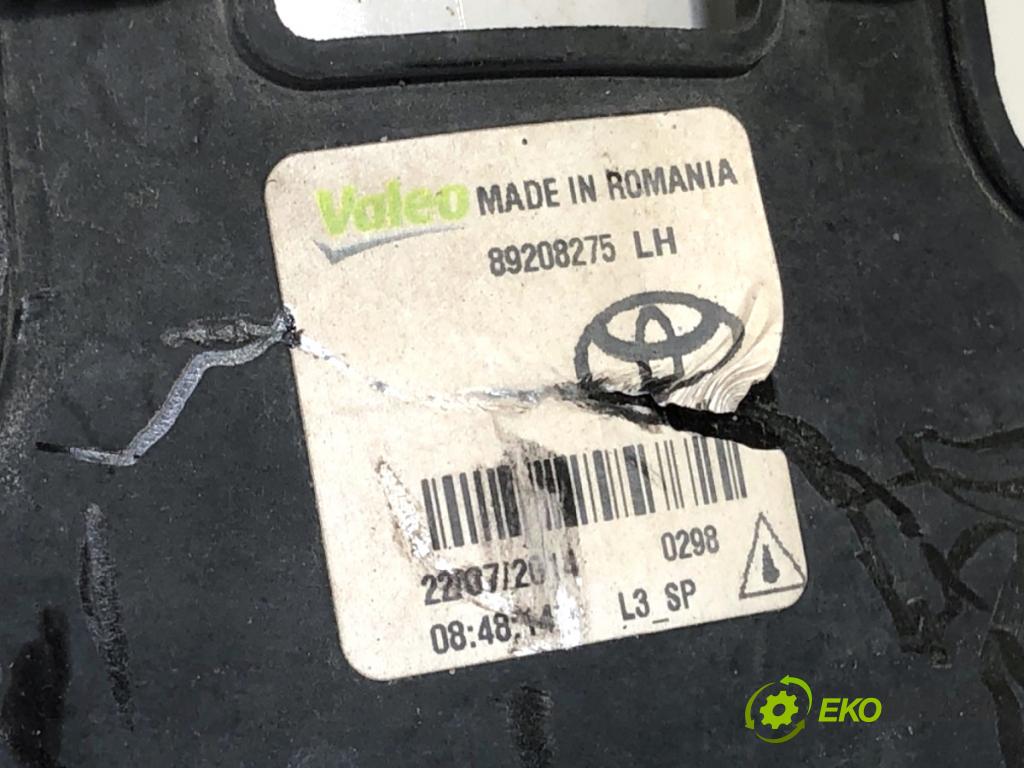 TOYOTA AURIS II Kombi 2014 97 kW 1.6 (ZRE185_) 1598 hmlové svetlo, hmlovka levý přední část 89208275