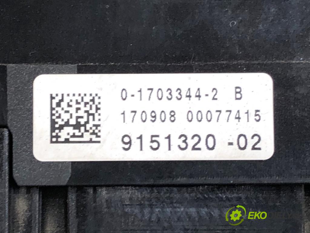 BMW F01 sedan 2008 180 kW 730 d 2993 Modul komfortu 9151320 (Modul komfortu)