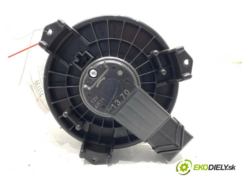 SUZUKI SX4 liftback 2014 88 kW 1.6 VVT 4x4 (RW 416) 1586 ventilátor kúrenia