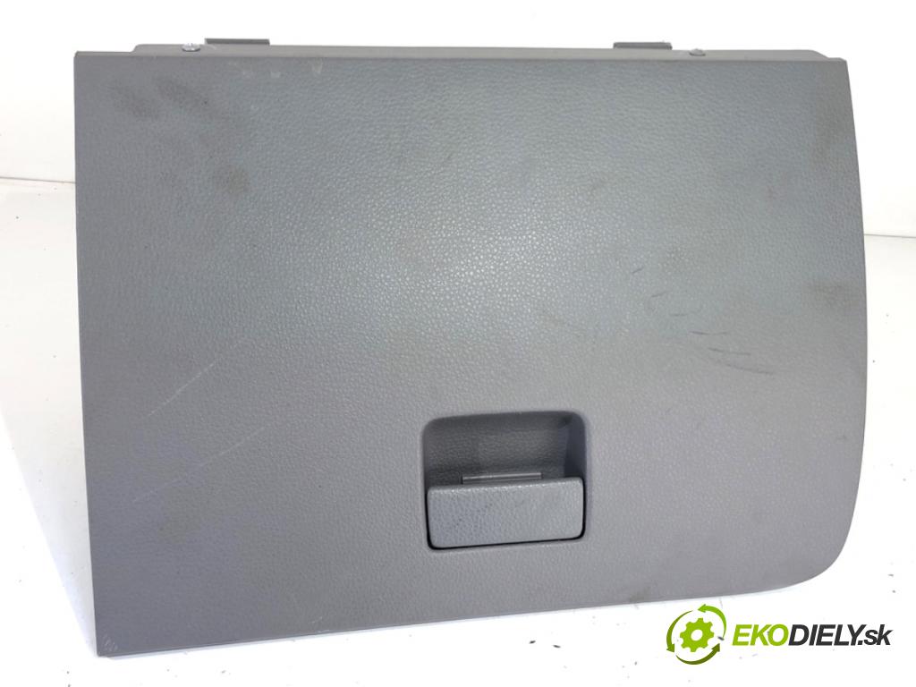 SUZUKI SX4 liftback 2014 88 kW 1.6 VVT 4x4 (RW 416) 1586 Priehradka, kastlík spolujazdca  (Priehradka (kastlík))