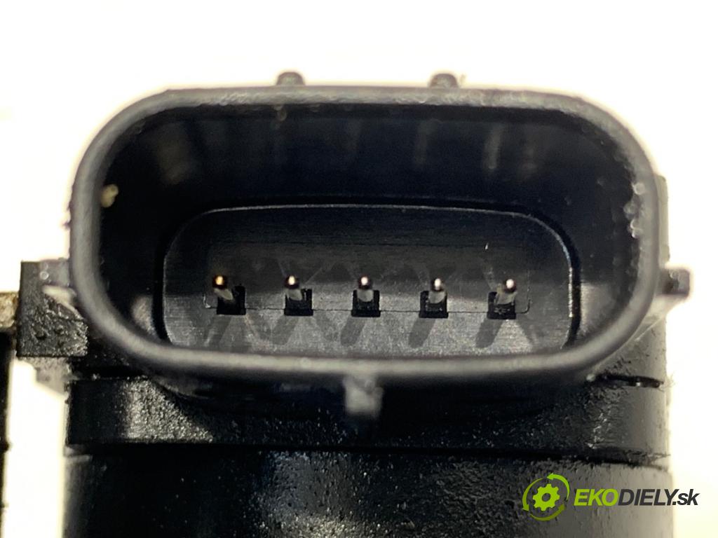 SUZUKI SX4 liftback 2014 88 kW 1.6 VVT 4x4 (RW 416) 1586 Váha vzduchu  (Váha vzduchu)