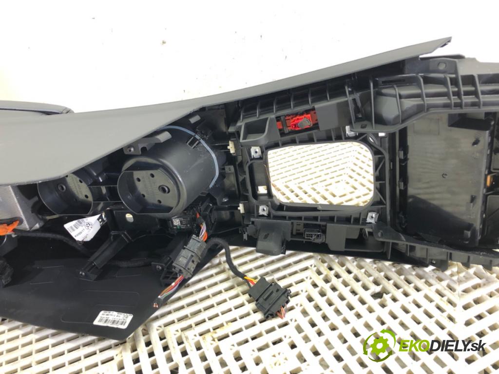 VW PASSAT B8 Kombi 2018 140 kW 2.0 TDI 4motion 1968 Tunel stredový 3G1863241C (Stredový tunel)