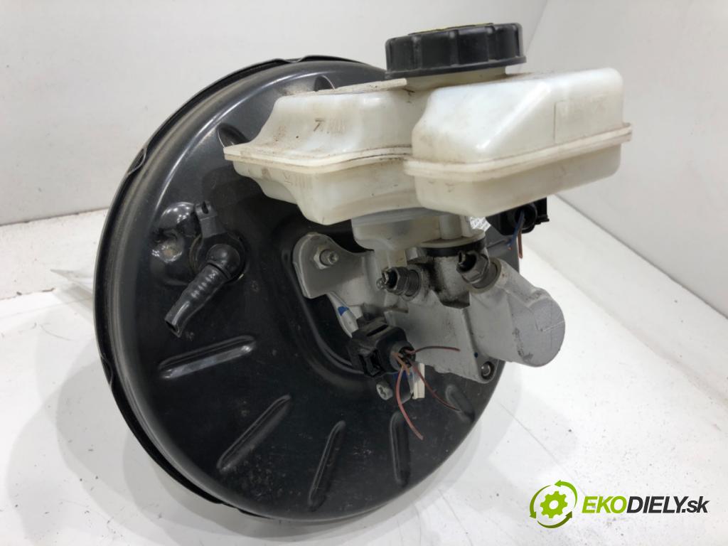 VW PASSAT B8 Kombi 2018 140 kW 2.0 TDI 4motion 1968 Posilovač bŕzd 5Q1614105DC