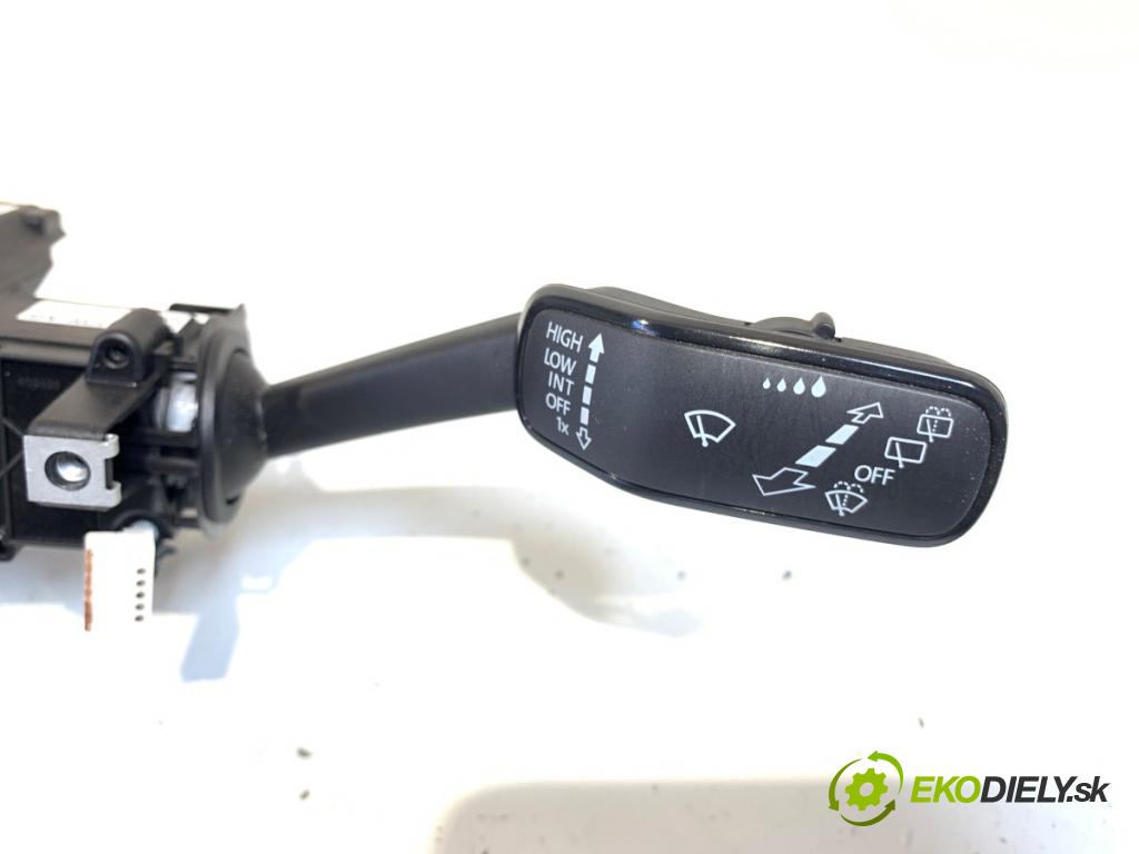 VW PASSAT B8 Kombi 2018 140 kW 2.0 TDI 4motion 1968 Prepínač kombinovaný 5Q0953521FG (Prepínacie páčky pod volantom)