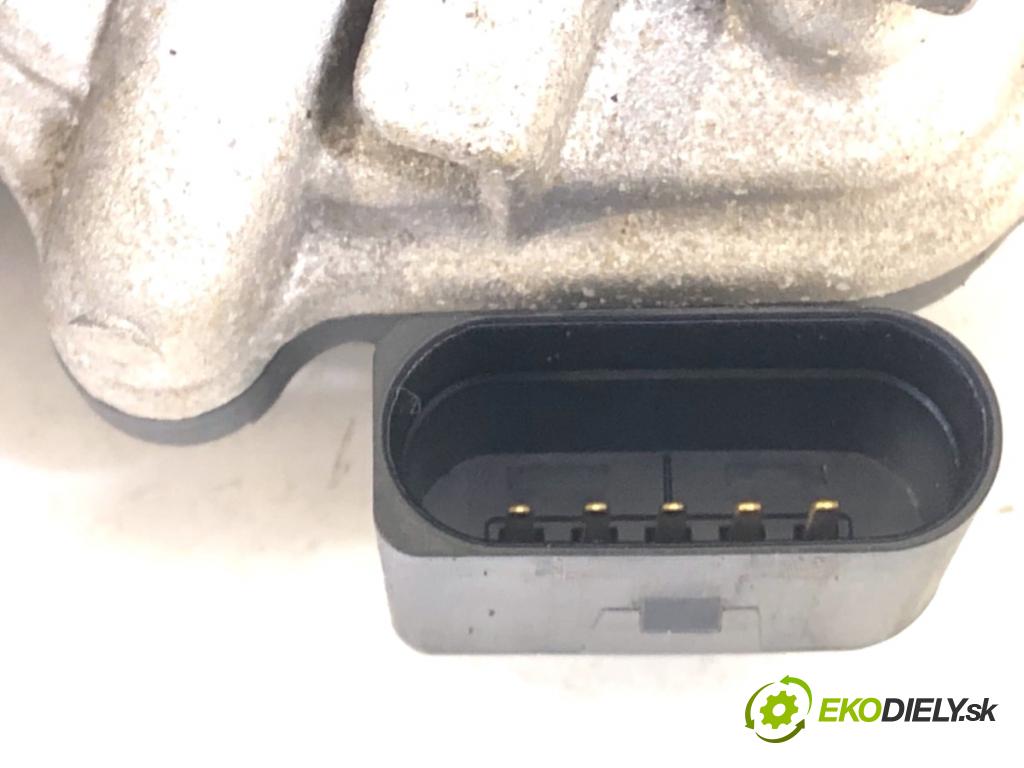 VW PASSAT B8 Kombi 2018 140 kW 2.0 TDI 4motion 1968 Škrtiaca klapka 04L128059AA (Škrtiaca klapka)