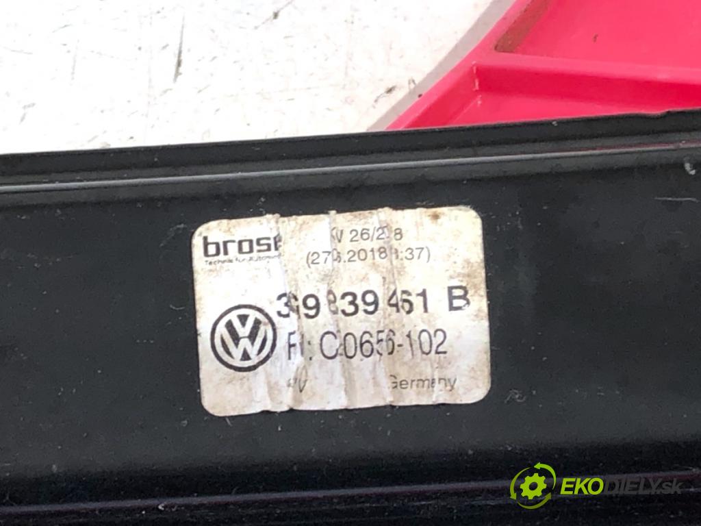 VW PASSAT B8 Kombi 2018 140 kW 2.0 TDI 4motion 1968 mechanismus okna levý zadní část 3G9839461B