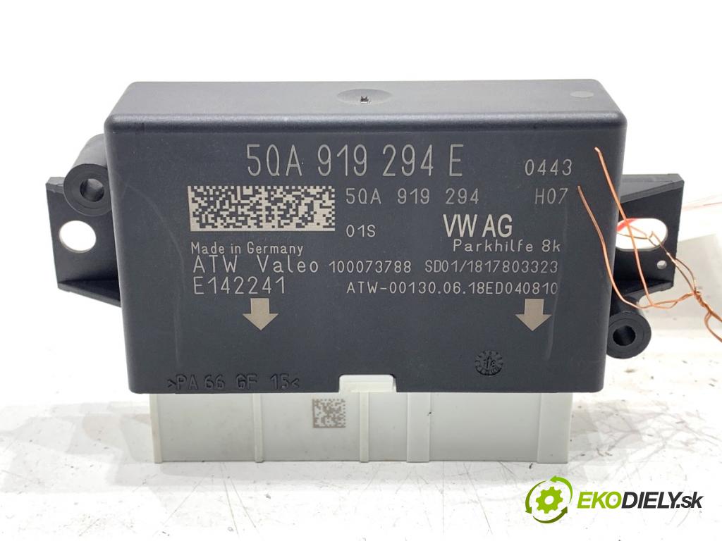 VW PASSAT B8 Kombi 2018 140 kW 2.0 TDI 4motion 1968 Modul PDC 5QA919294E (Riadiaca jednotka ostatné)