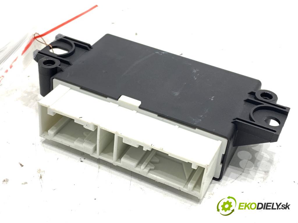 VW PASSAT B8 Kombi 2018 140 kW 2.0 TDI 4motion 1968 Modul PDC 5QA919294E (Riadiaca jednotka ostatné)