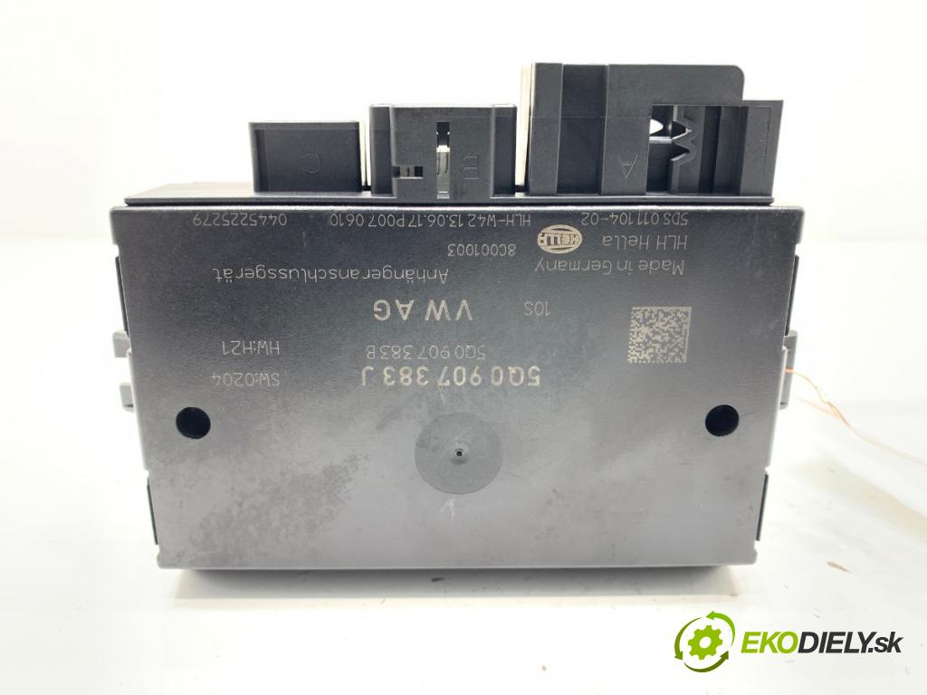 VW PASSAT B8 Kombi 2018 140 kW 2.0 TDI 4motion 1968 Modul ťažného oka 5Q0907383J (Riadiaca jednotka ostatné)