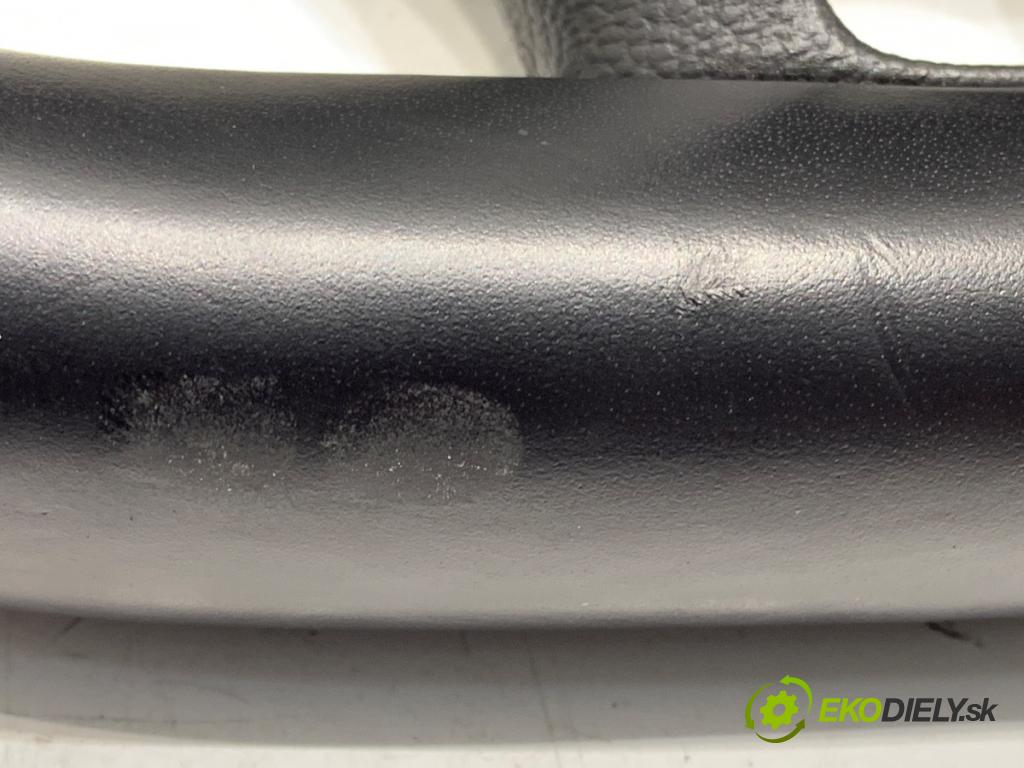 VW PASSAT B8 Kombi 2018 140 kW 2.0 TDI 4motion 1968 Volant (Volant)