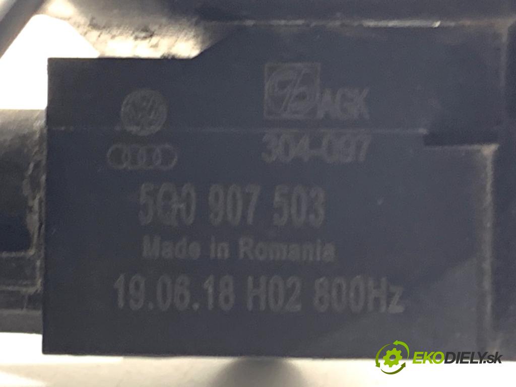 VW PASSAT B8 Kombi 2018 140 kW 2.0 TDI 4motion 1968 snímač ÚROVEŇ: XENON zadní část levý 5Q0907503