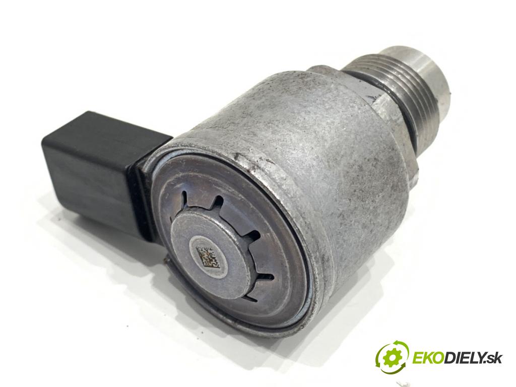 VW PASSAT B8 Kombi 2018 140 kW 2.0 TDI 4motion 1968 Snímač tlaku paliva 04L130764D (Snímač)