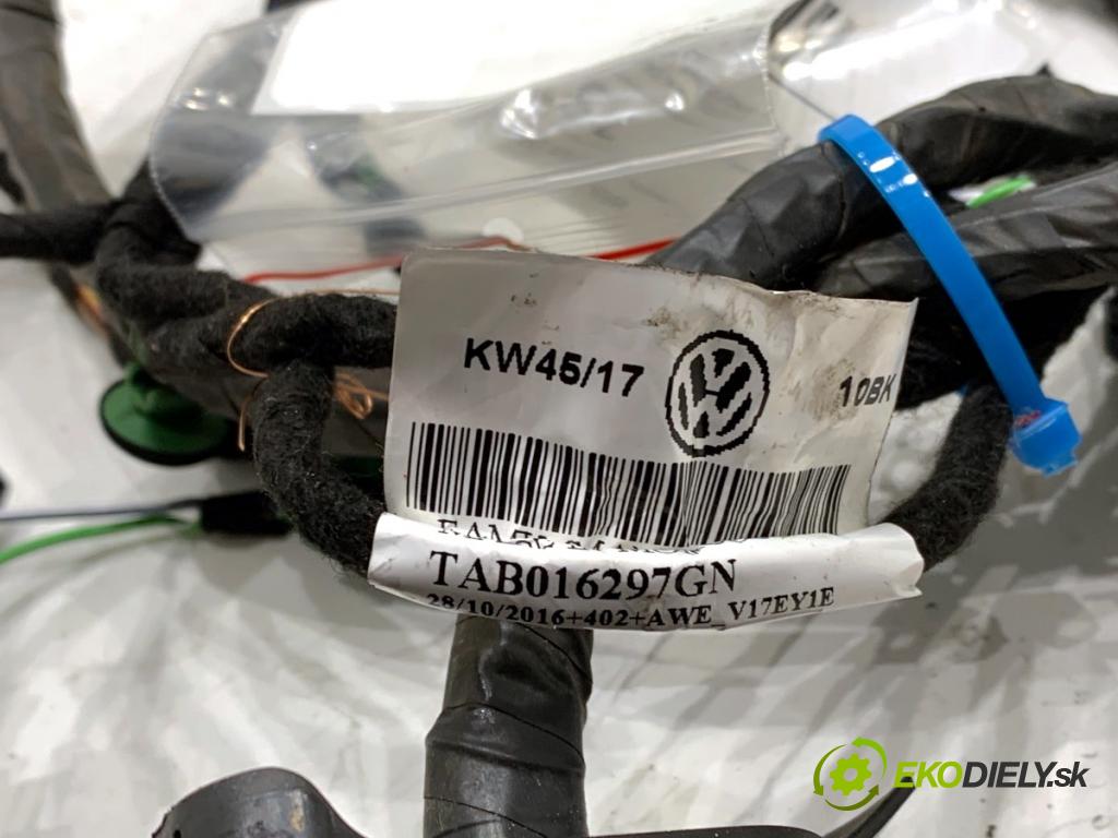 VW PASSAT B8 Kombi 2018 140 kW 2.0 TDI 4motion 1968 káblovačka dveře přední část levý