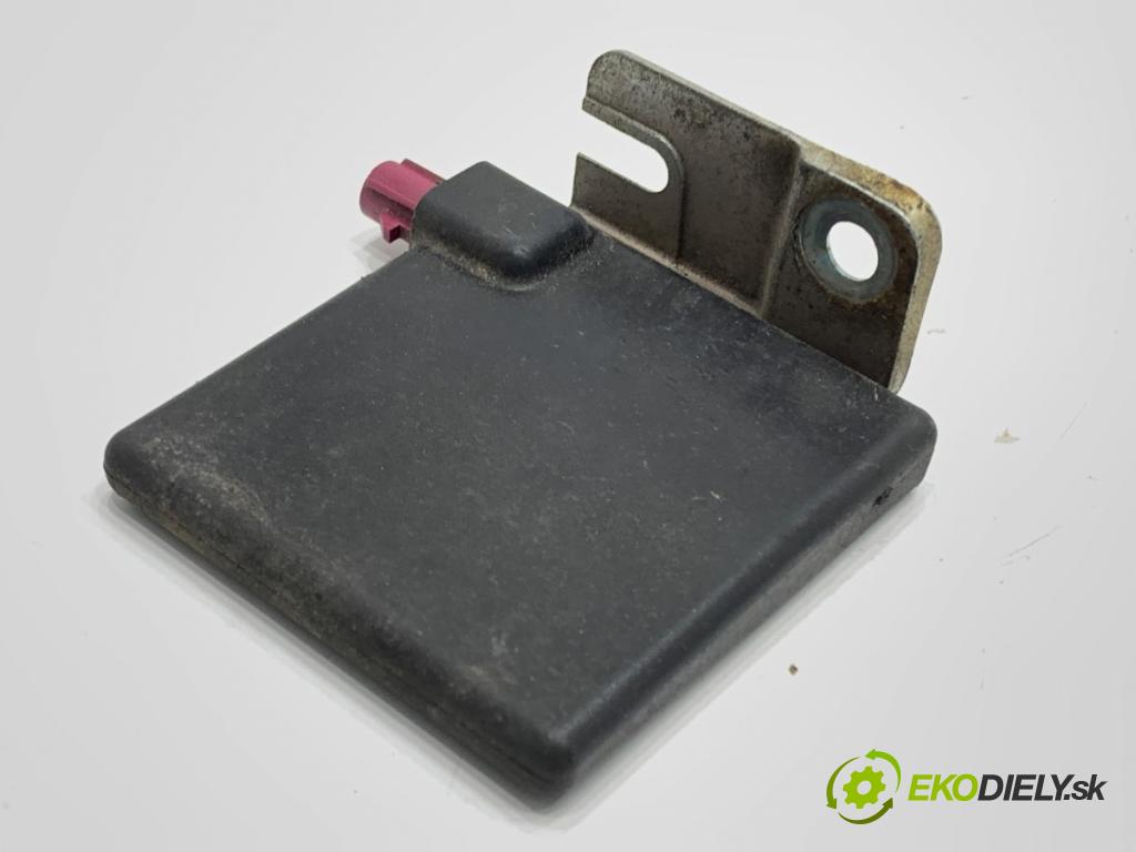 VW PASSAT B8 Kombi 2018 140 kW 2.0 TDI 4motion 1968 Zosilňovač Antenní: 3Q9035534 (Zosilňovač)