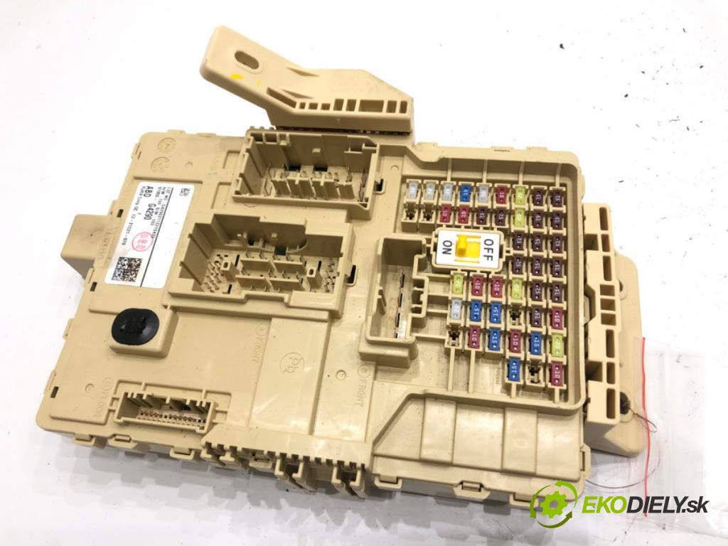 HYUNDAI i30 liftback 2022 88 kW 1.0 T-GDI 998 modul BSI 91955-G4290 (Pojistková skříňka)