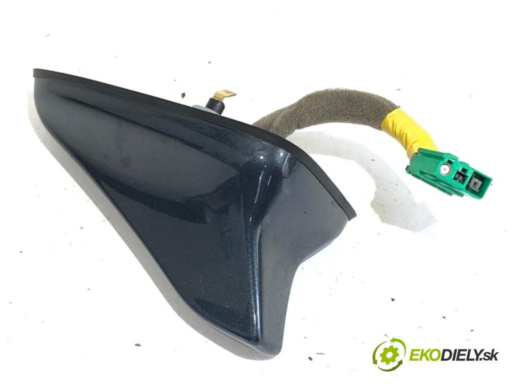 HYUNDAI i30 liftback 2022 88 kW 1.0 T-GDI 998 ANTENA 96210G4210