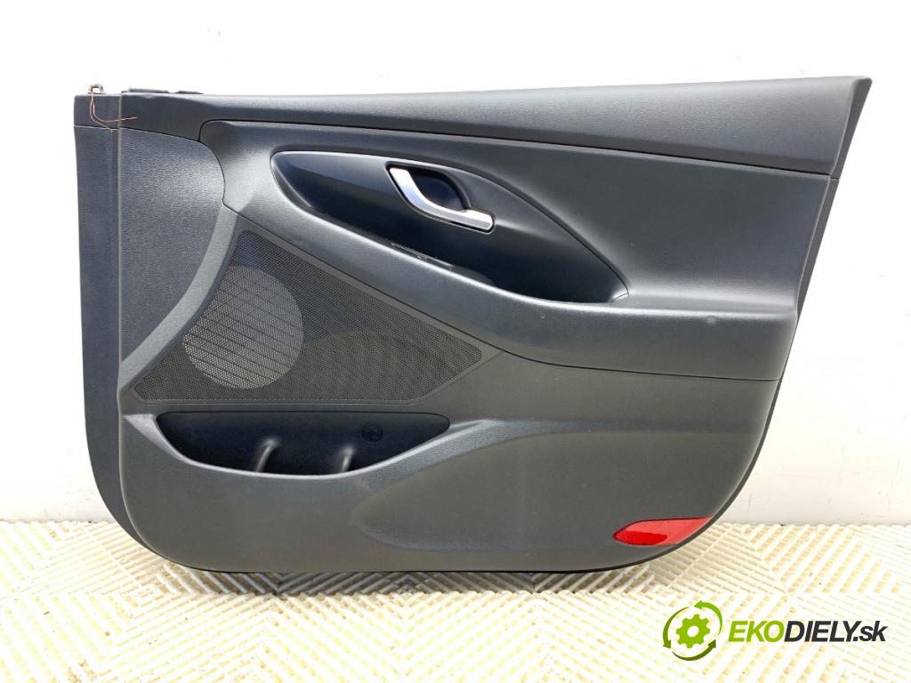 HYUNDAI i30 liftback 2022 88 kW 1.0 T-GDI 998 ča dveře pravý přední část 