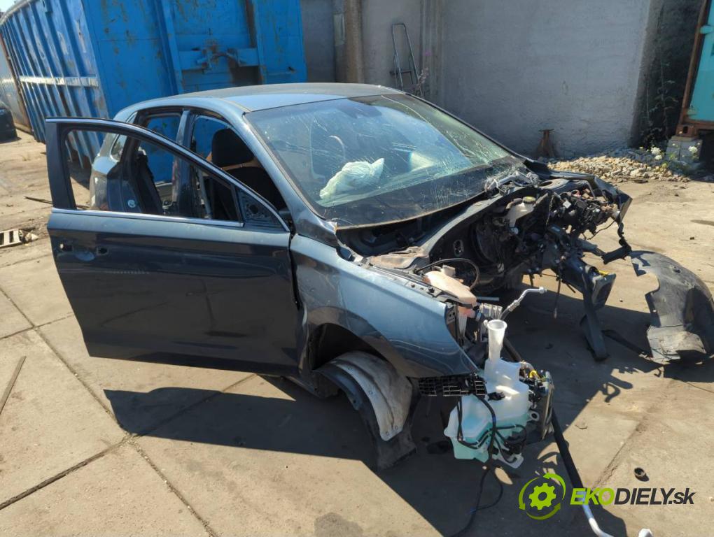 HYUNDAI i30 liftback 2022 88 kW 1.0 T-GDI 998 KAROSERIA ČTVRŤÁK blatník zadní část levý pravý práh střecha PODŁUŻNICA levý pravý