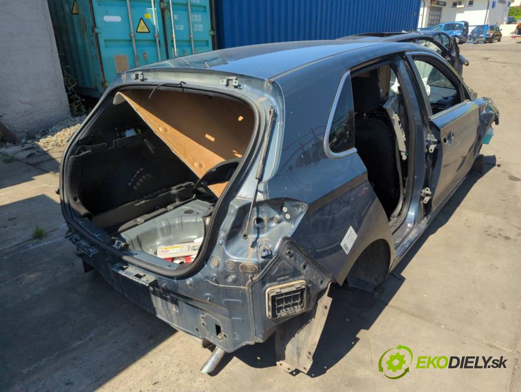 HYUNDAI i30 liftback 2022 88 kW 1.0 T-GDI 998 KAROSERIA ČTVRŤÁK blatník zadní část levý pravý práh střecha PODŁUŻNICA levý pravý