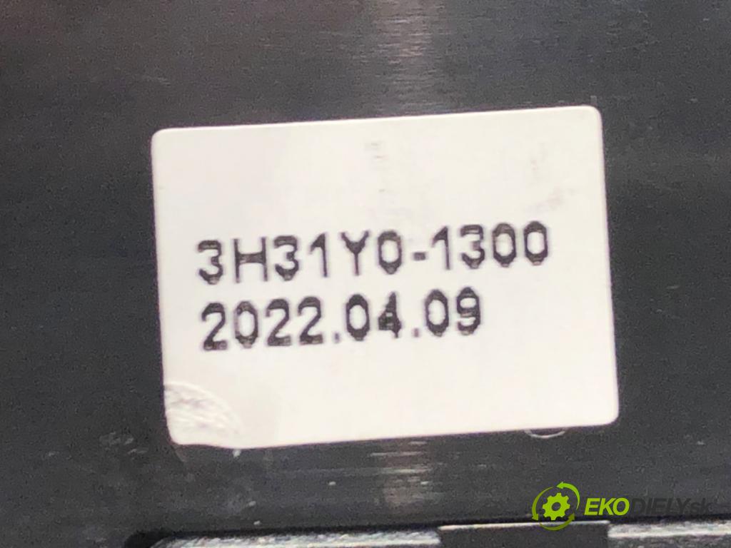 HYUNDAI i30 liftback 2022 88 kW 1.0 T-GDI 998 přepínač airbag 93770G4AA0