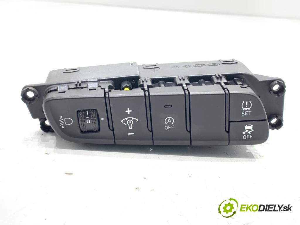 HYUNDAI i30 liftback 2022 88 kW 1.0 T-GDI 998 Prepínač nastavenia svetiel 93750G4090 (Prepínacie páčky pod volantom)