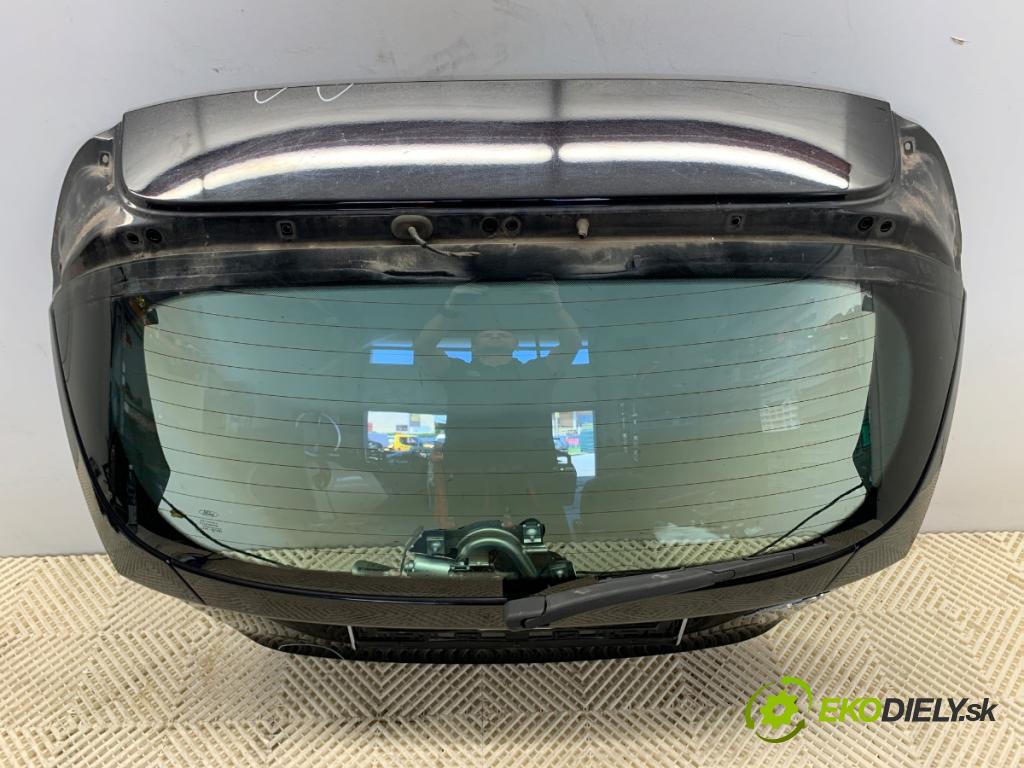 FORD FIESTA MK7 liftback 2010 60 kW 1.25 1242 kapota zadní část