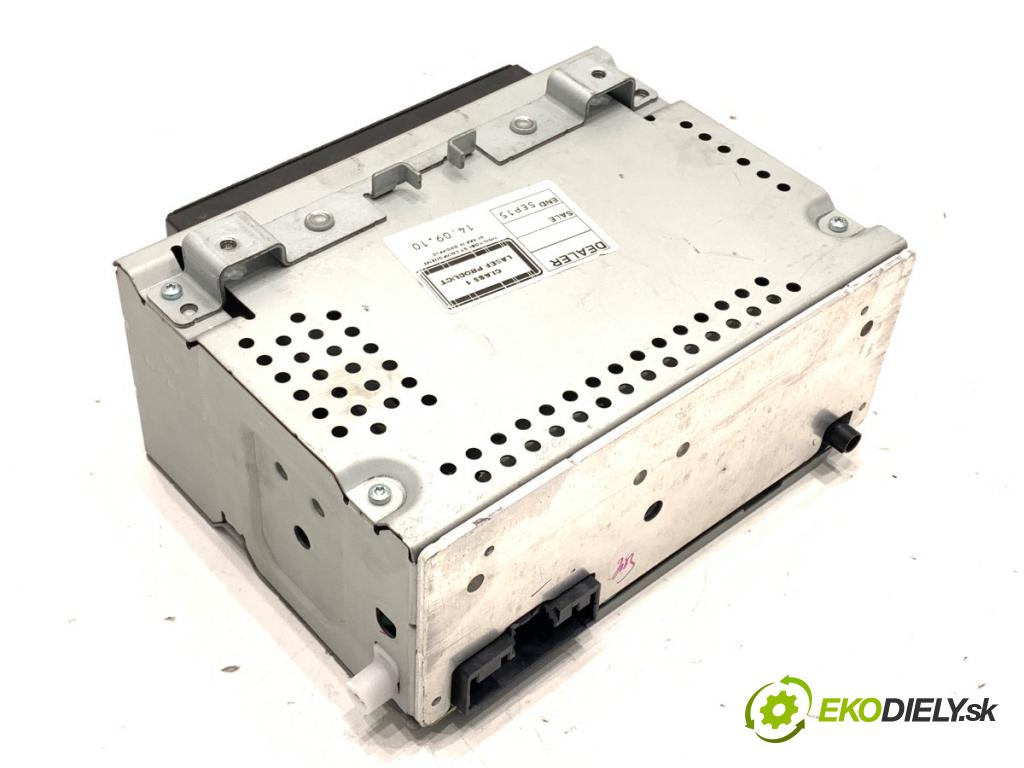 FORD FIESTA MK7 liftback 2010 60 kW 1.25 1242 RADIO AA6T-18C815-AD (Audio zariadenie)