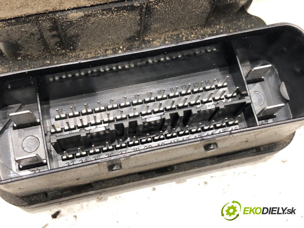 FORD FIESTA MK7 liftback 2010 60 kW 1.25 1242 Pumpa ABS AV59-2C405-CC (Pumpa ABS)