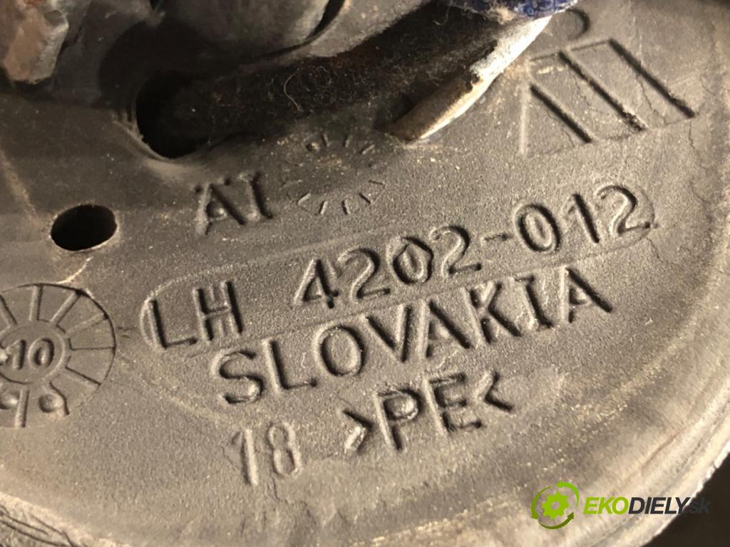 FORD FIESTA MK7 liftback 2010 60 kW 1.25 1242 zpětné zrcátko levý